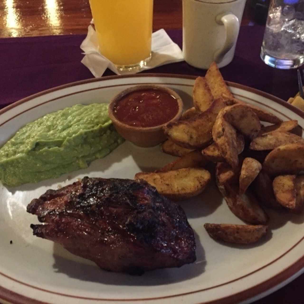 Lomito real (corte grueso) 12oz. Q159.95 / 6oz. Q119.95