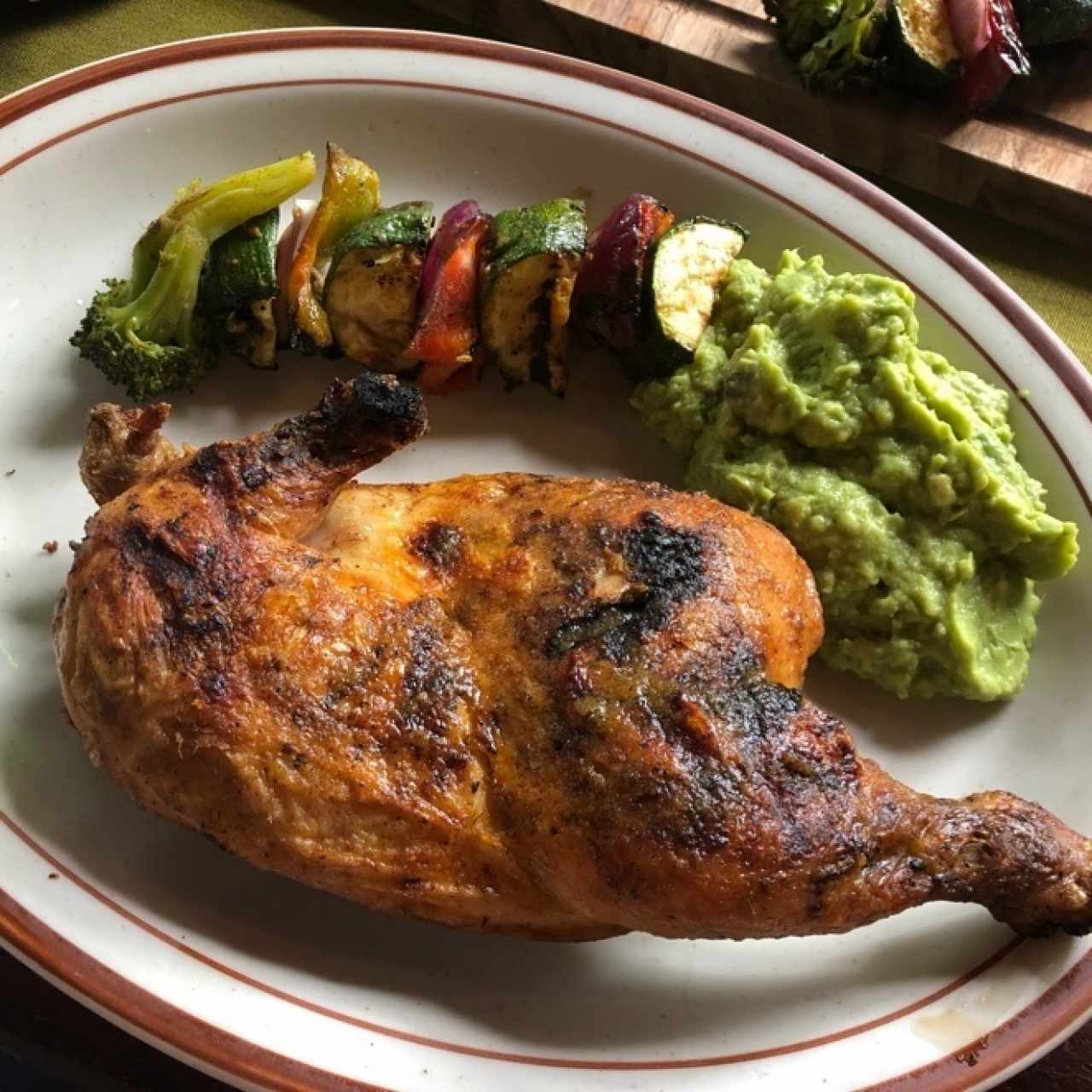 Pollo a las brasas