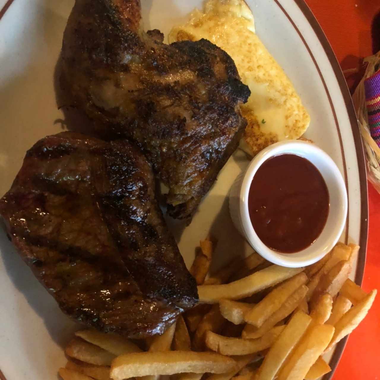 Puyazo o lomito y pollo