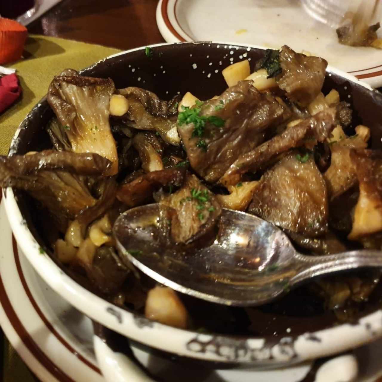 Hongos Pleurot al ajillo