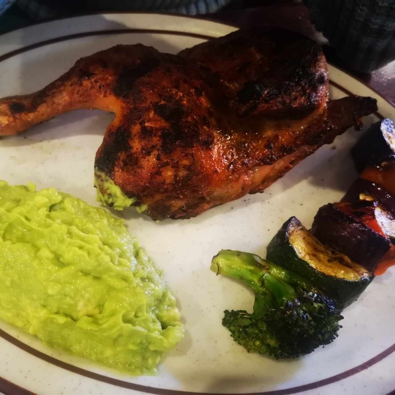 Pollo a las brasas