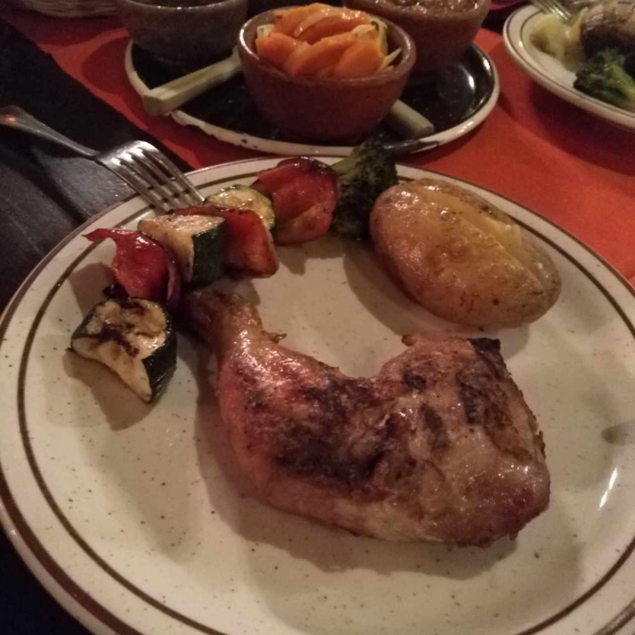 Pollo a las brasas