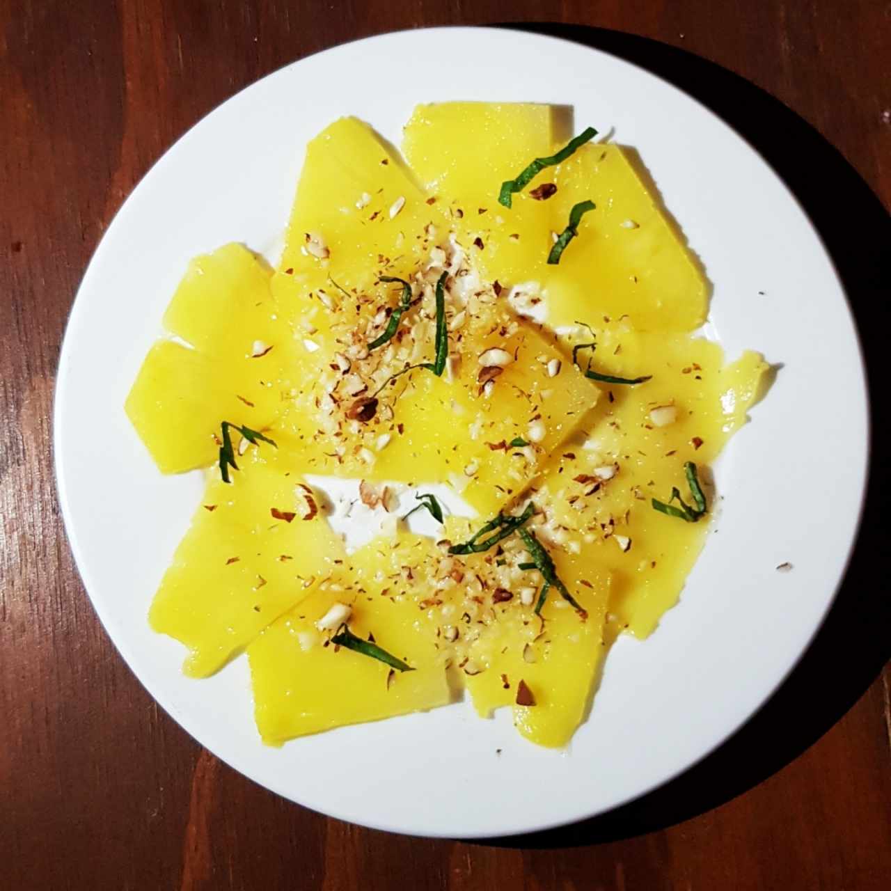 Carpaccio de piña