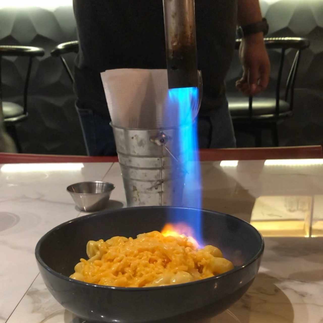 mac n’ cheese