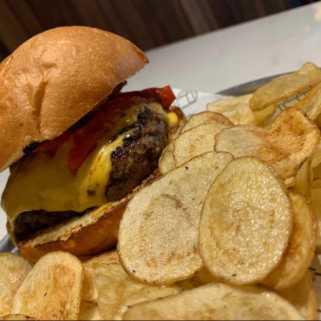 bacon cheddar burger 
