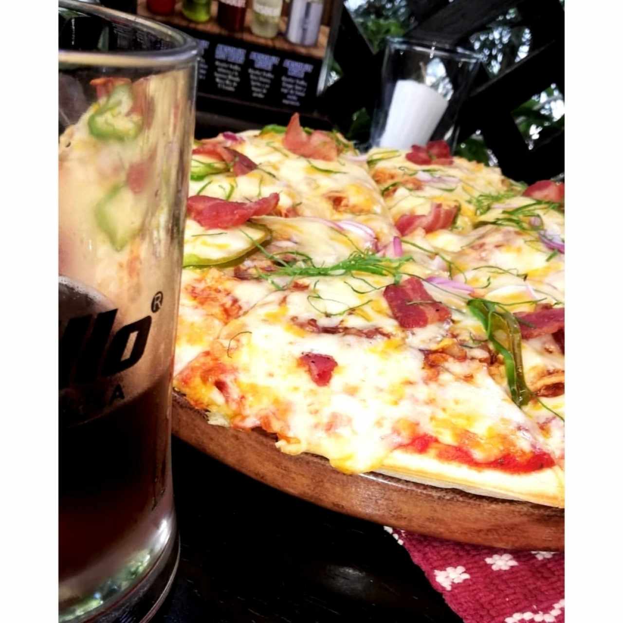 Pizzas - BBQ Chicken