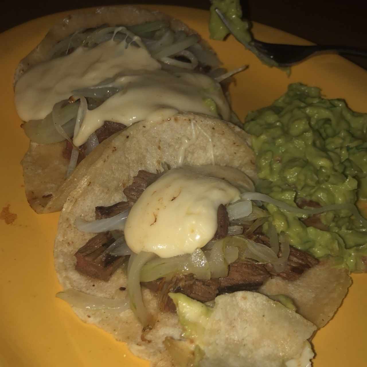 tacos filete de res con queso
