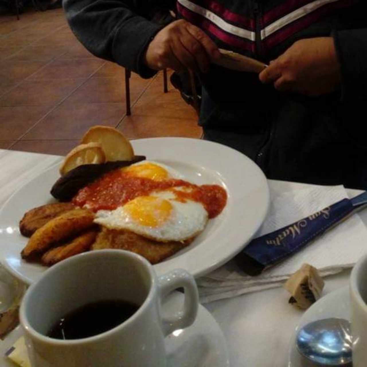 Desayunos Completos - Desayuno Chapín