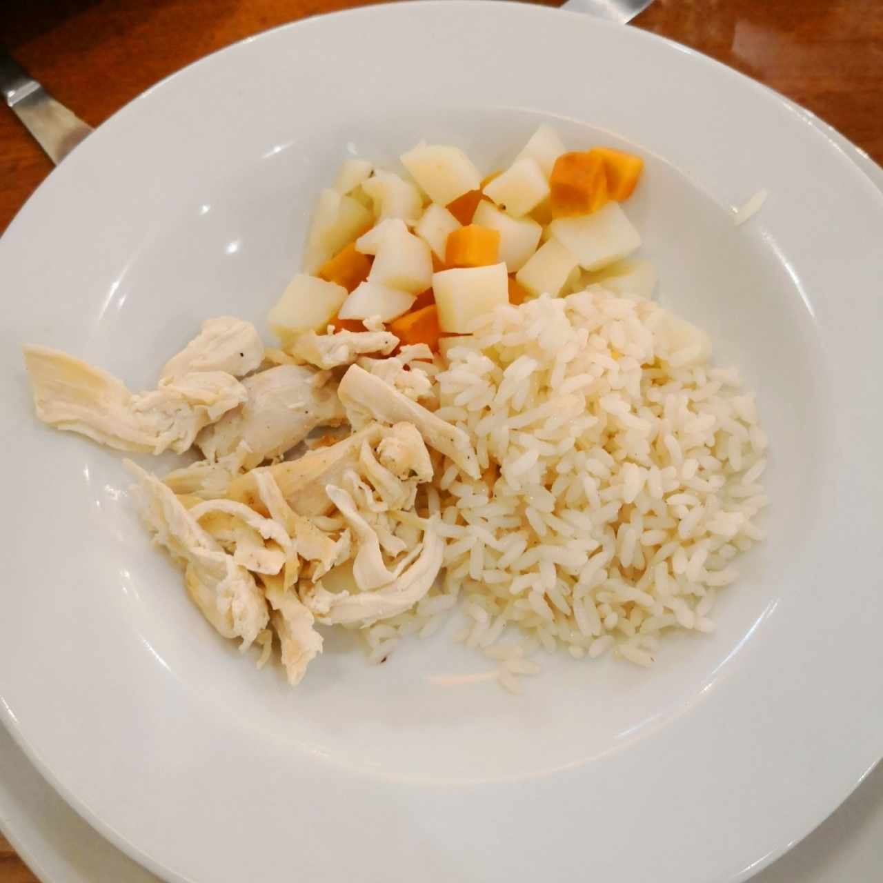 Almuerzos - Caldo de Pollo