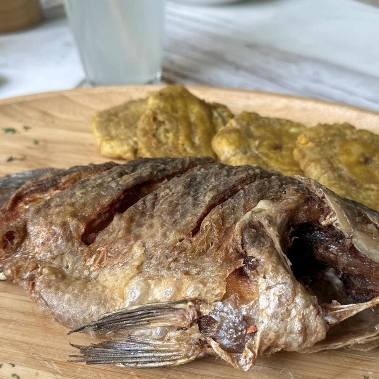 Platos Fuertes - Mojarra Río dulce