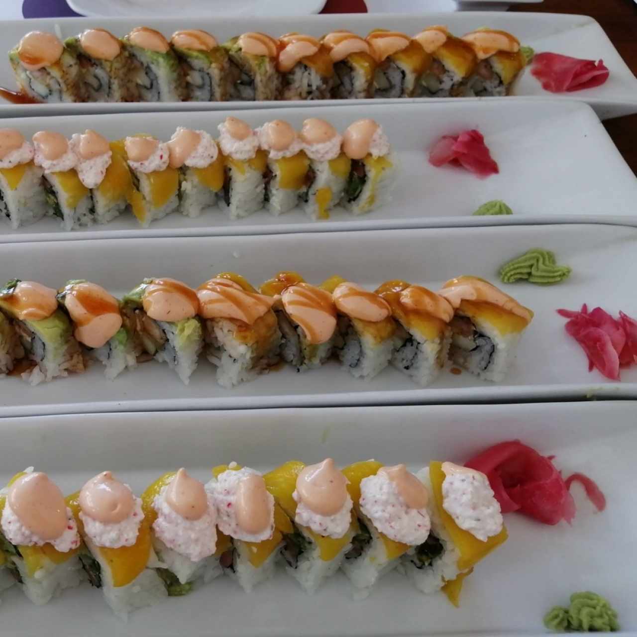 Con Mango - Chilango Roll 