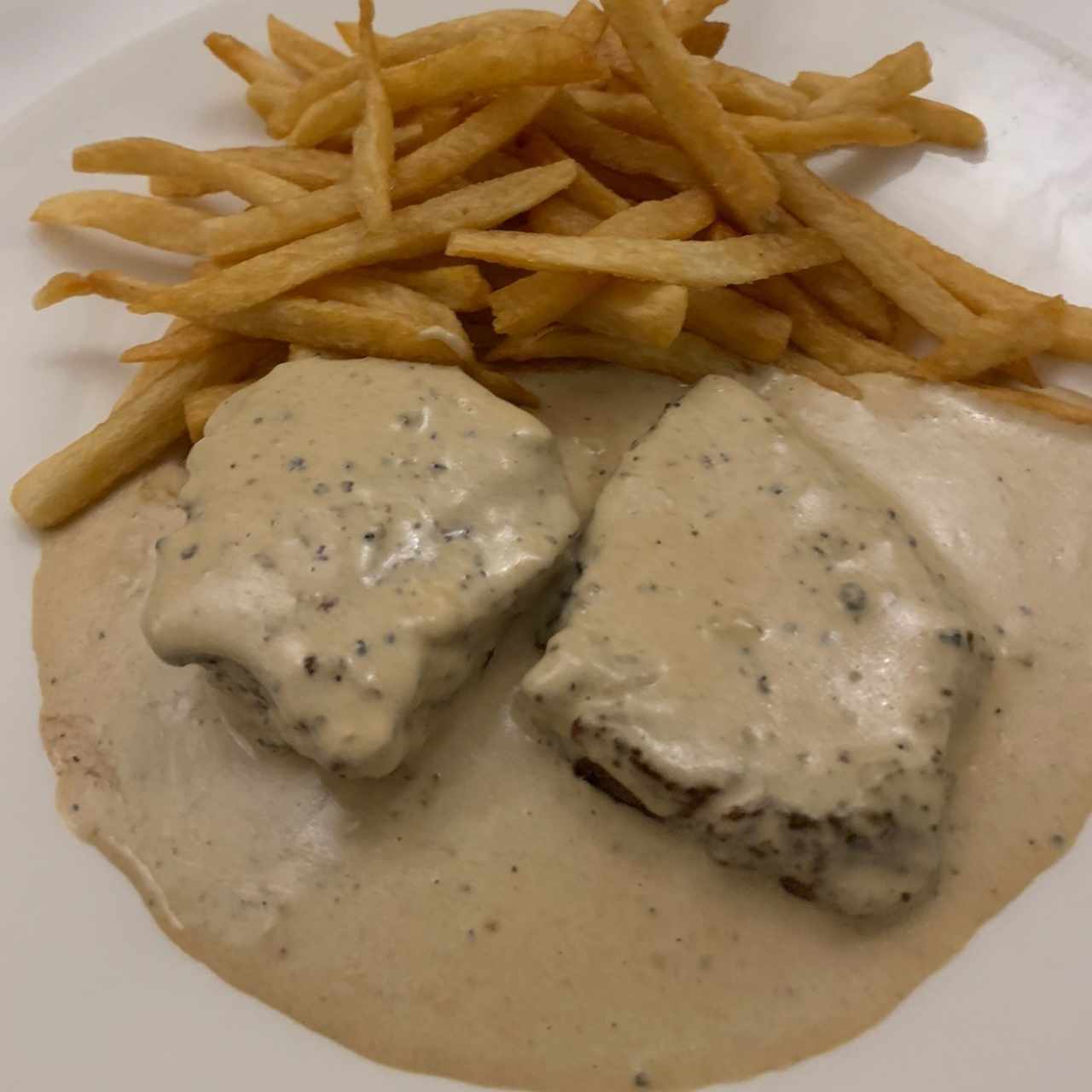 Lomito a la pimienta negra