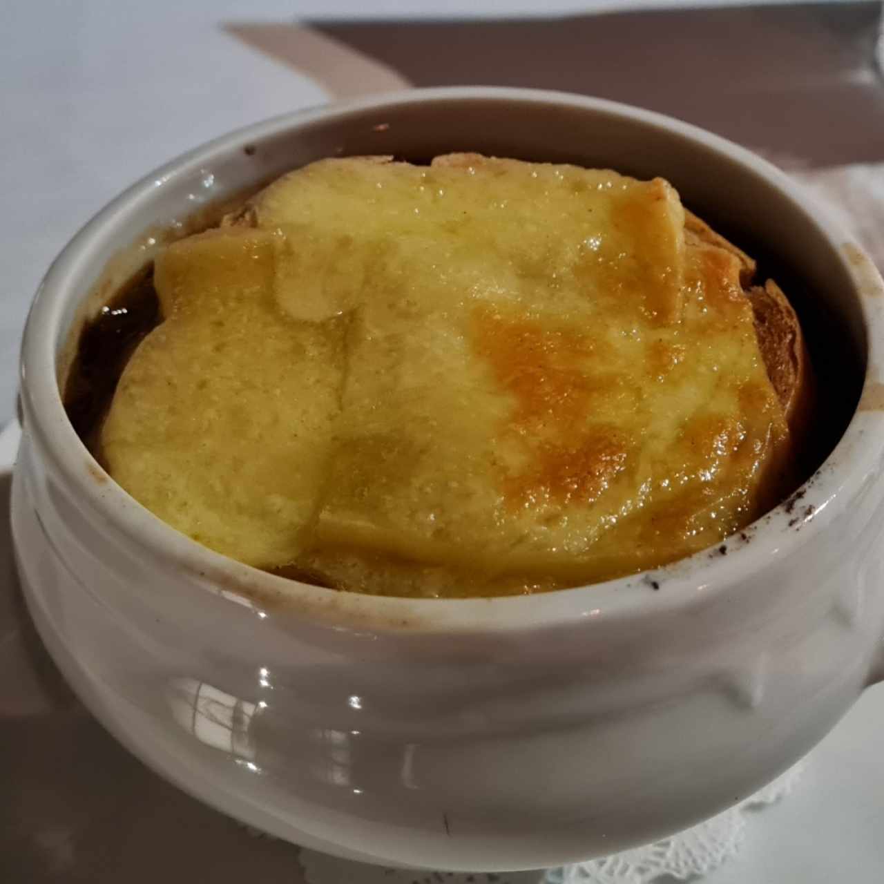 Sopa de Cebolla Gratinada