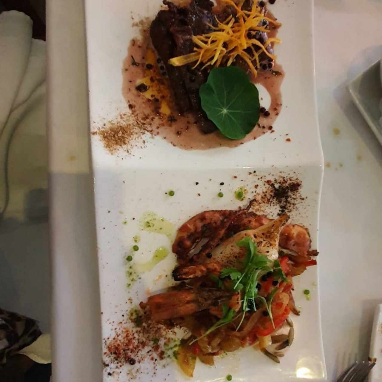 mariscada asada y entraña (son platillos individuales)