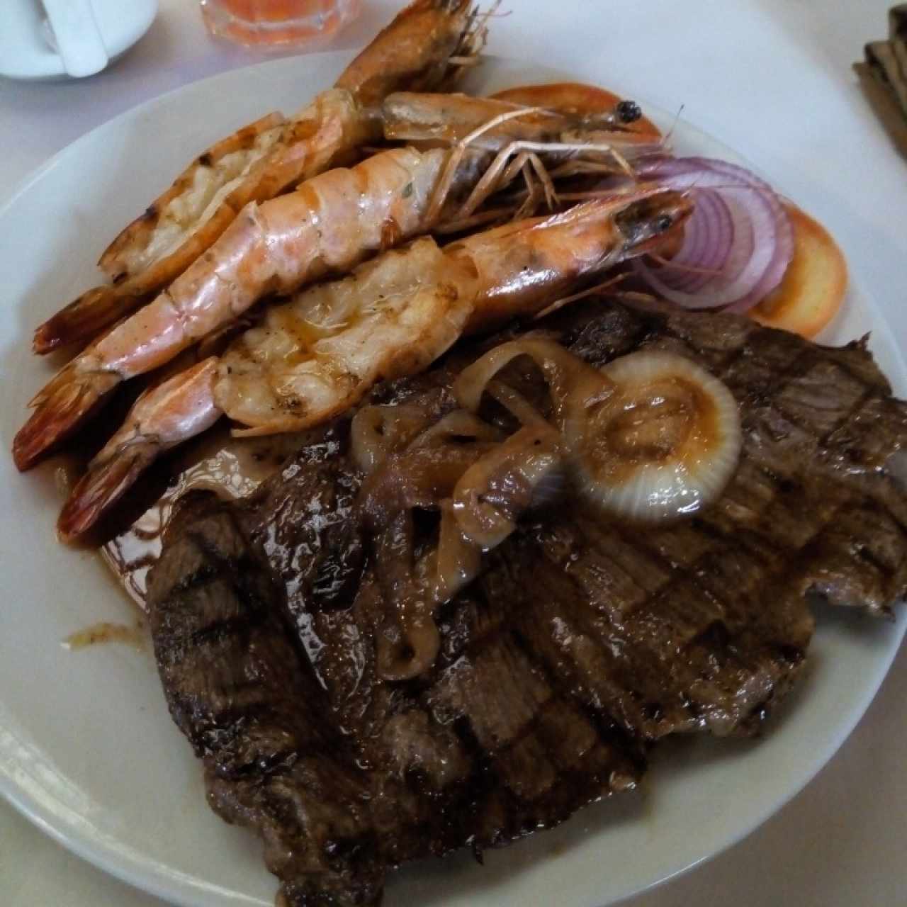 Mar y tierra