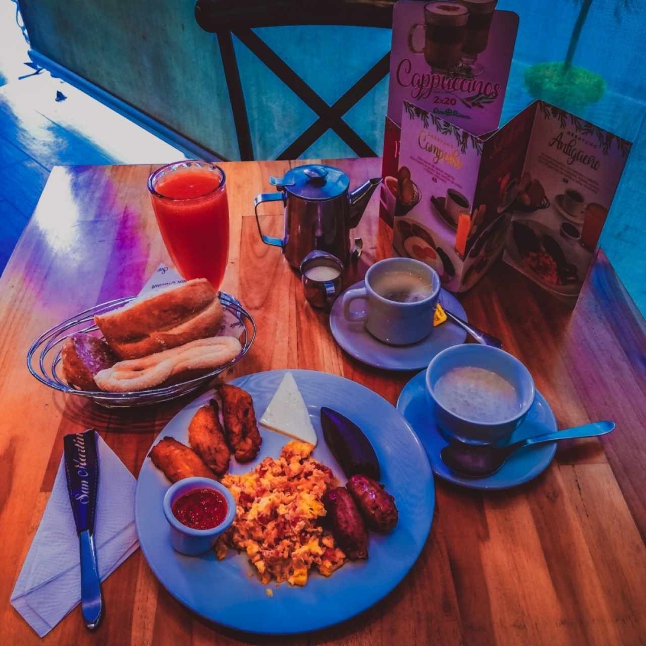 Desayunos - Desayuno Antigüeño