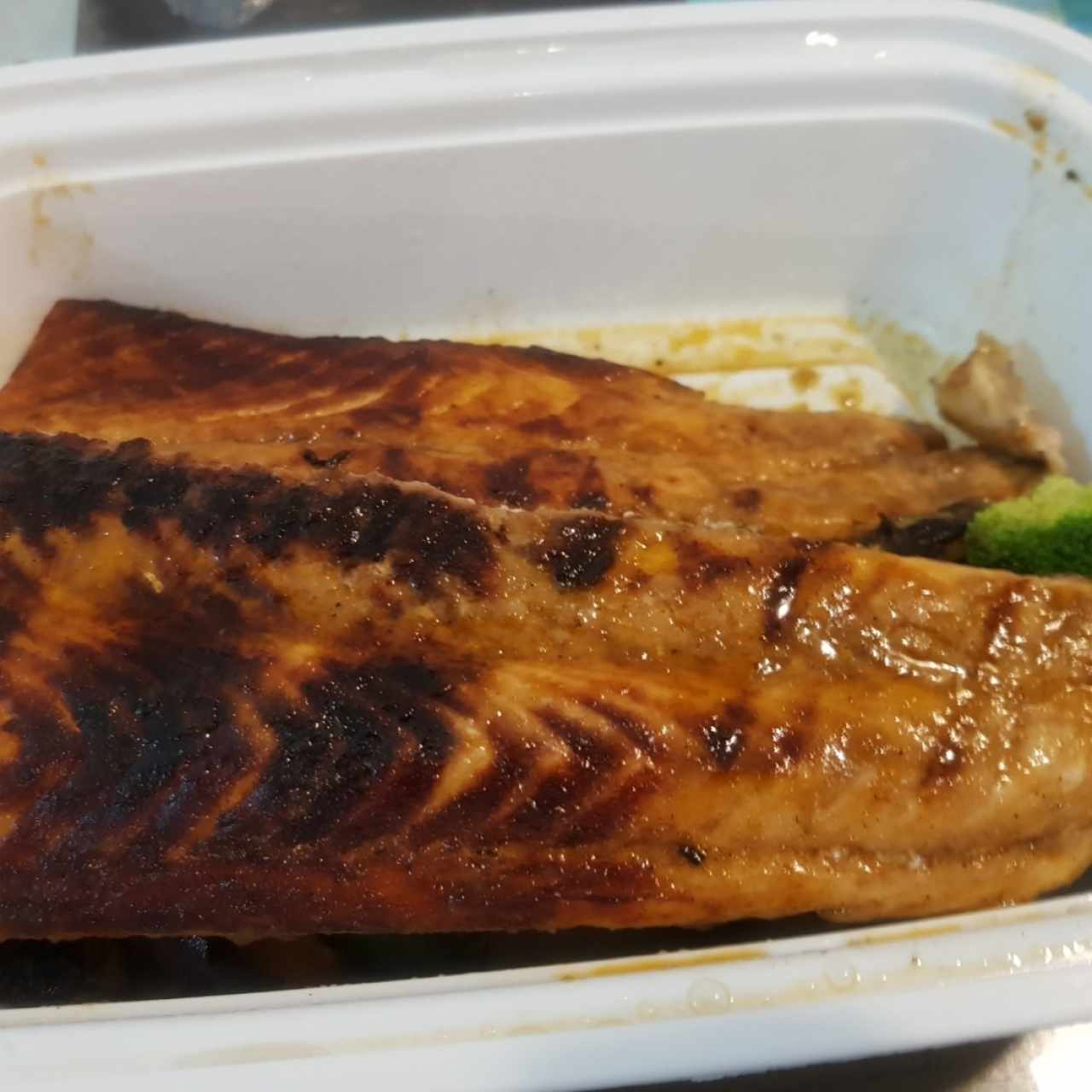 Salmón noruego a la parrilla