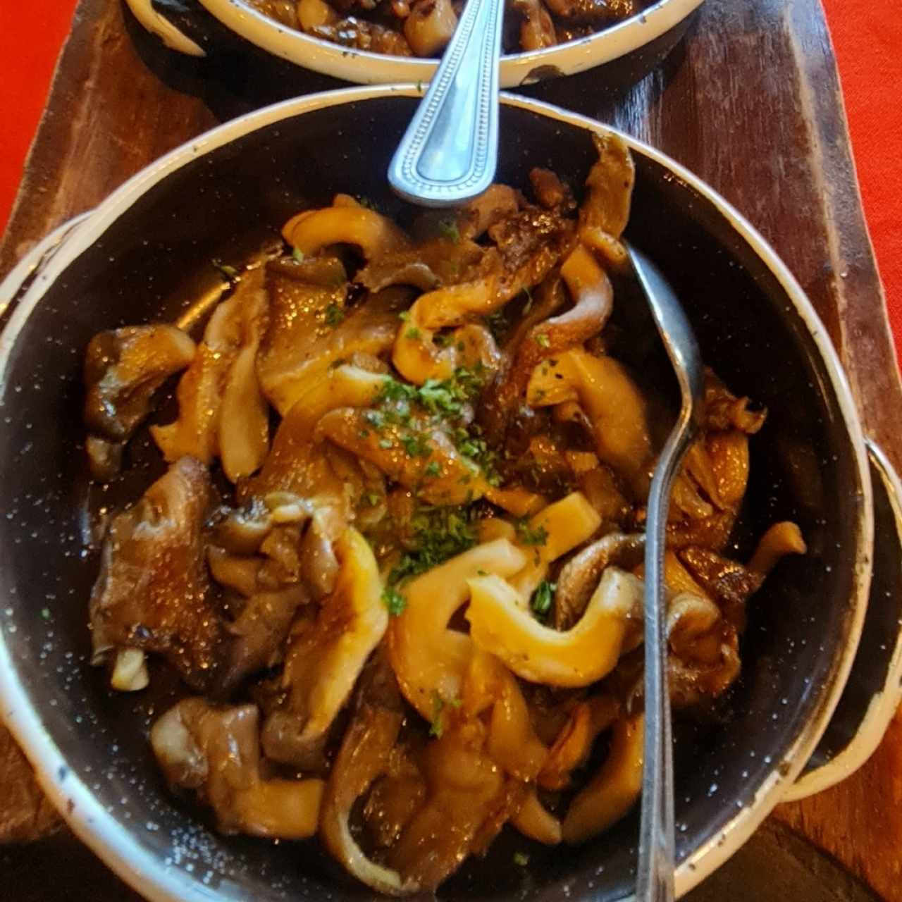 Hongos Pleurot al ajillo