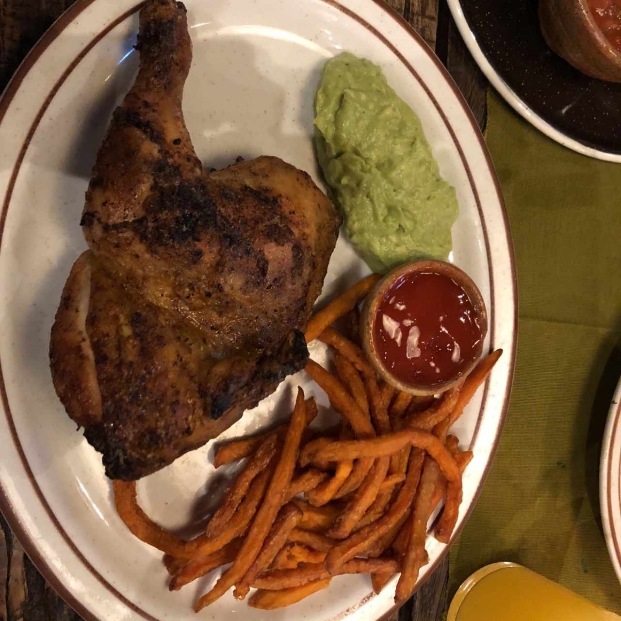 Pollo a las brasas