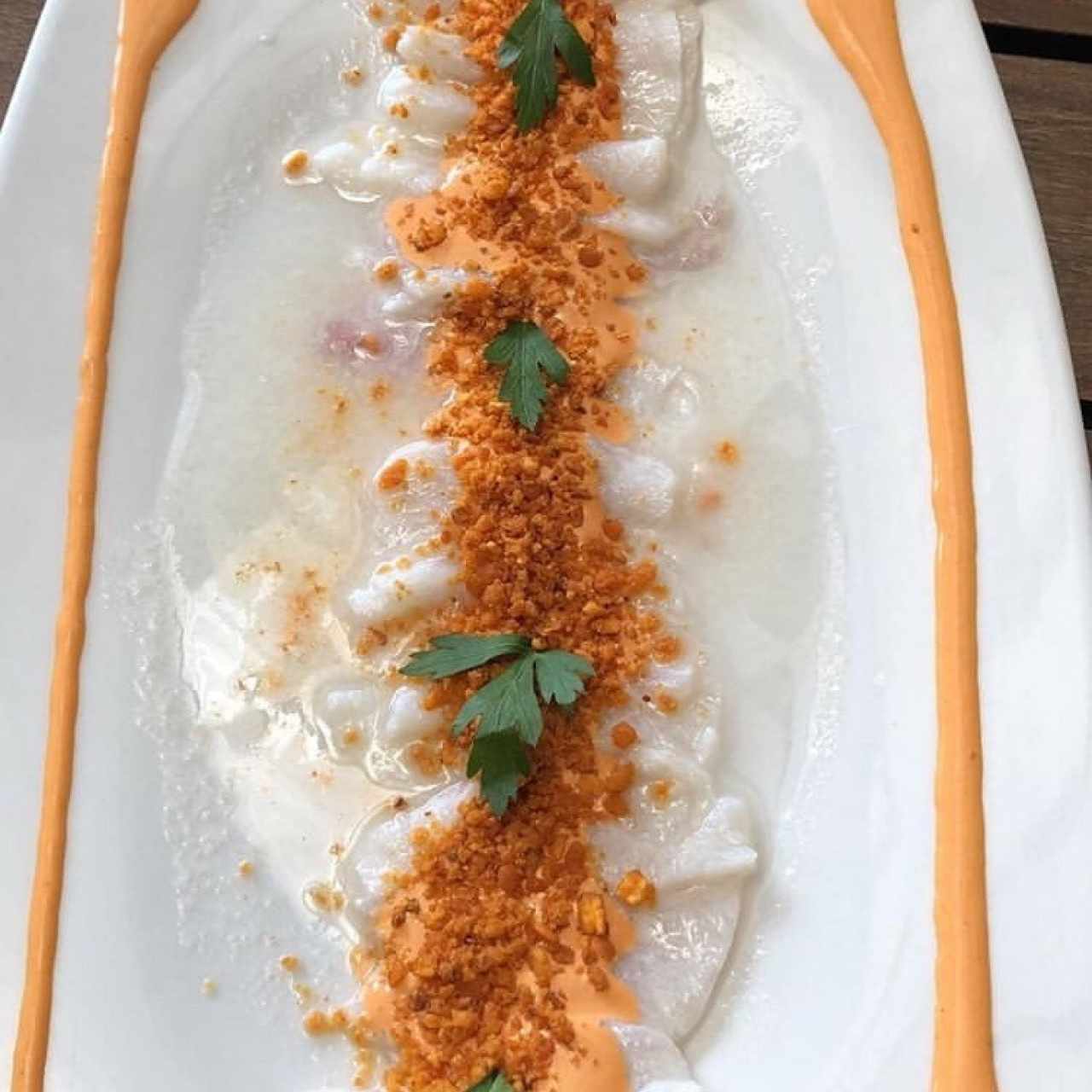Tiradito de Róbalo al aroma de chipotle