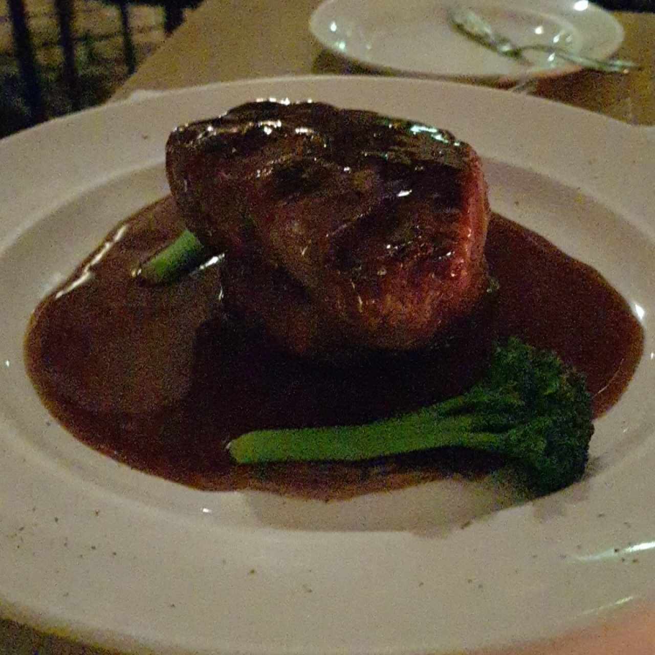 Lomito 8 Oz.