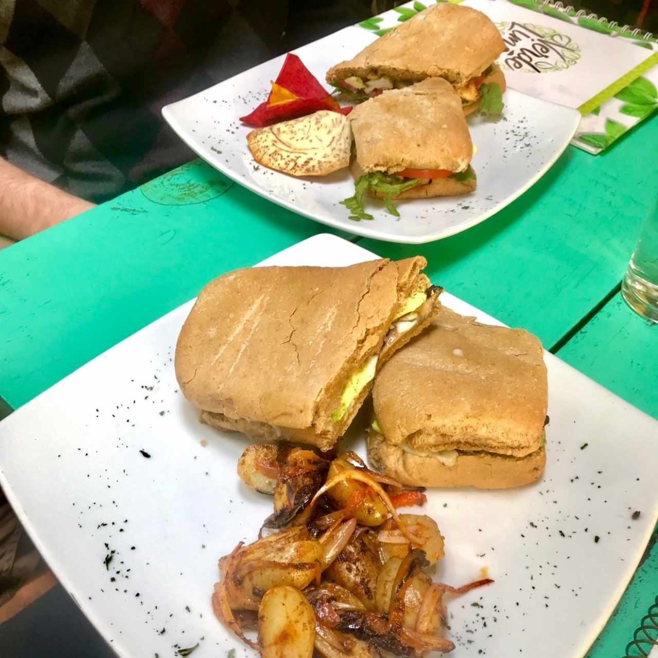 PANINIS - Portobello y Capresse con pollo