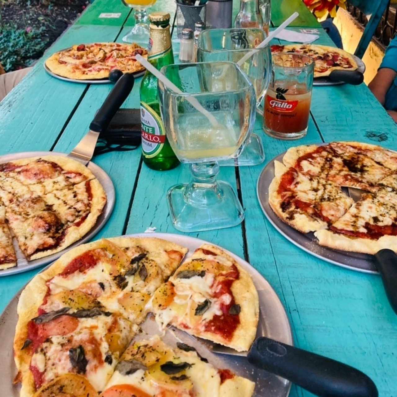 Pizzas Artesanales - Tres Quesos