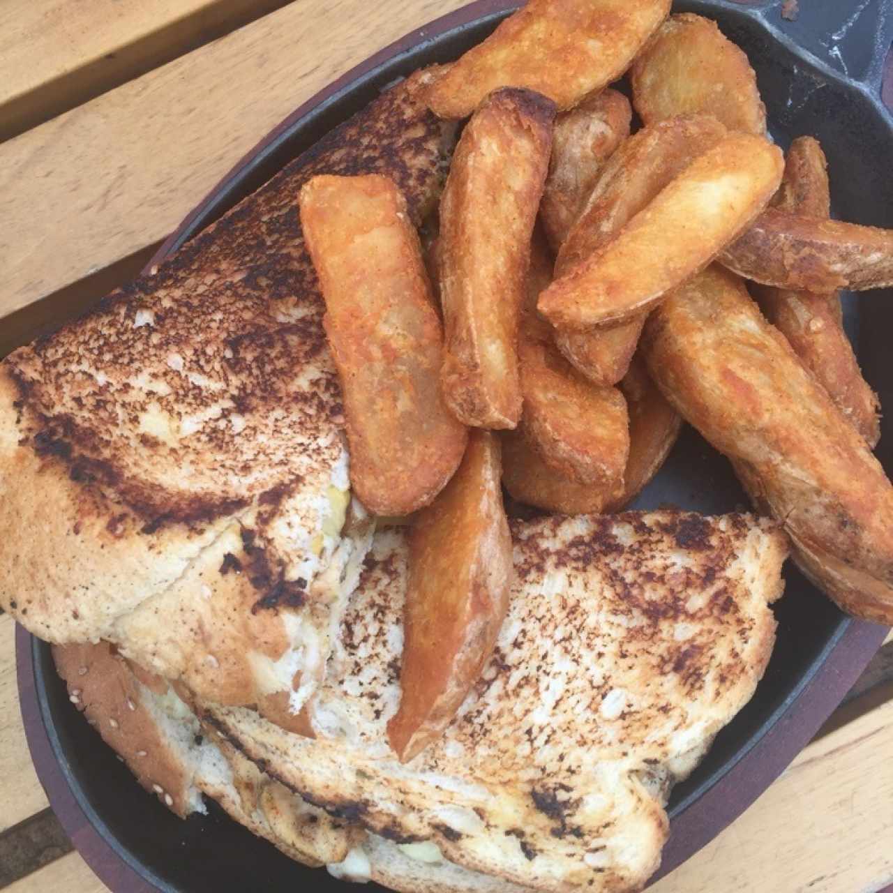 SANDWICHES - MELTED PHILLY CHICKEN