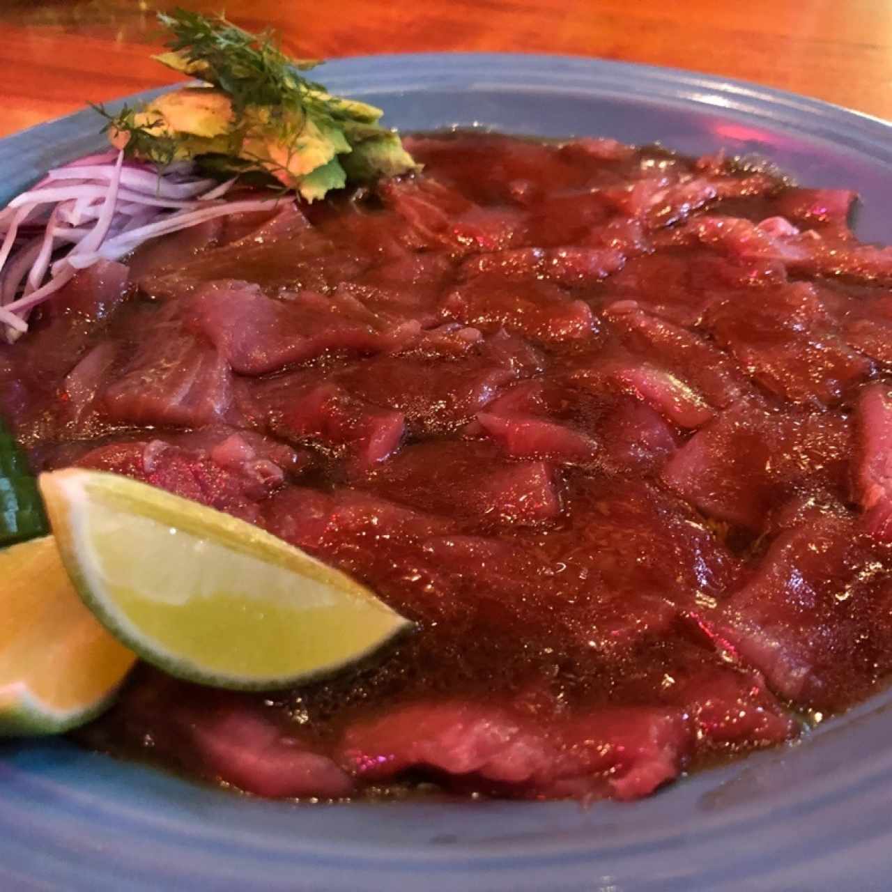 Tiradito de atún