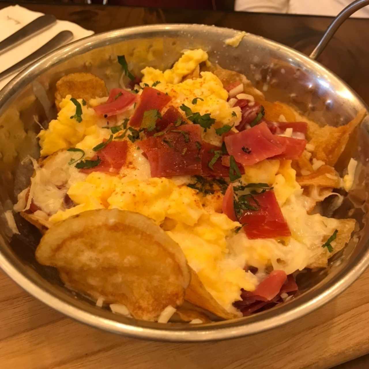 huevos con chips 