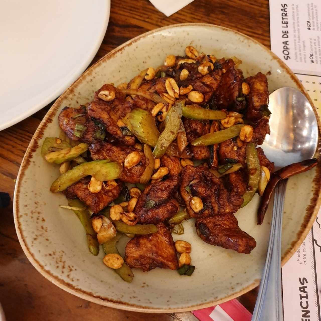 POLLO - Kung Pao Chicken