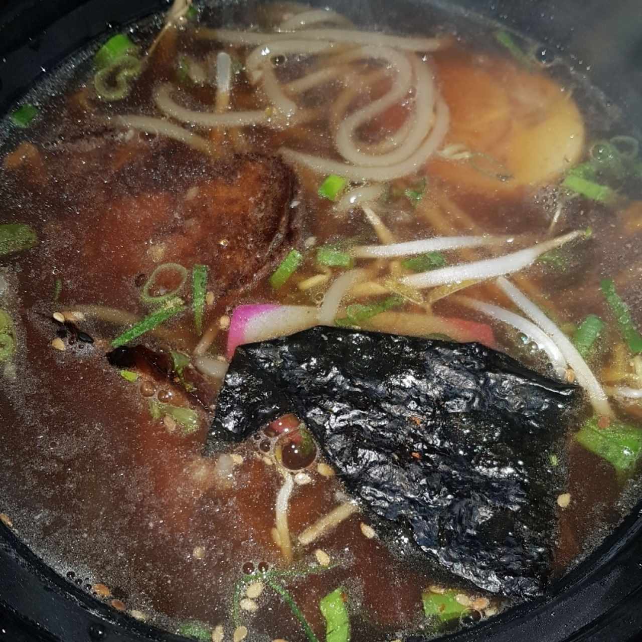 ramen de cerdo