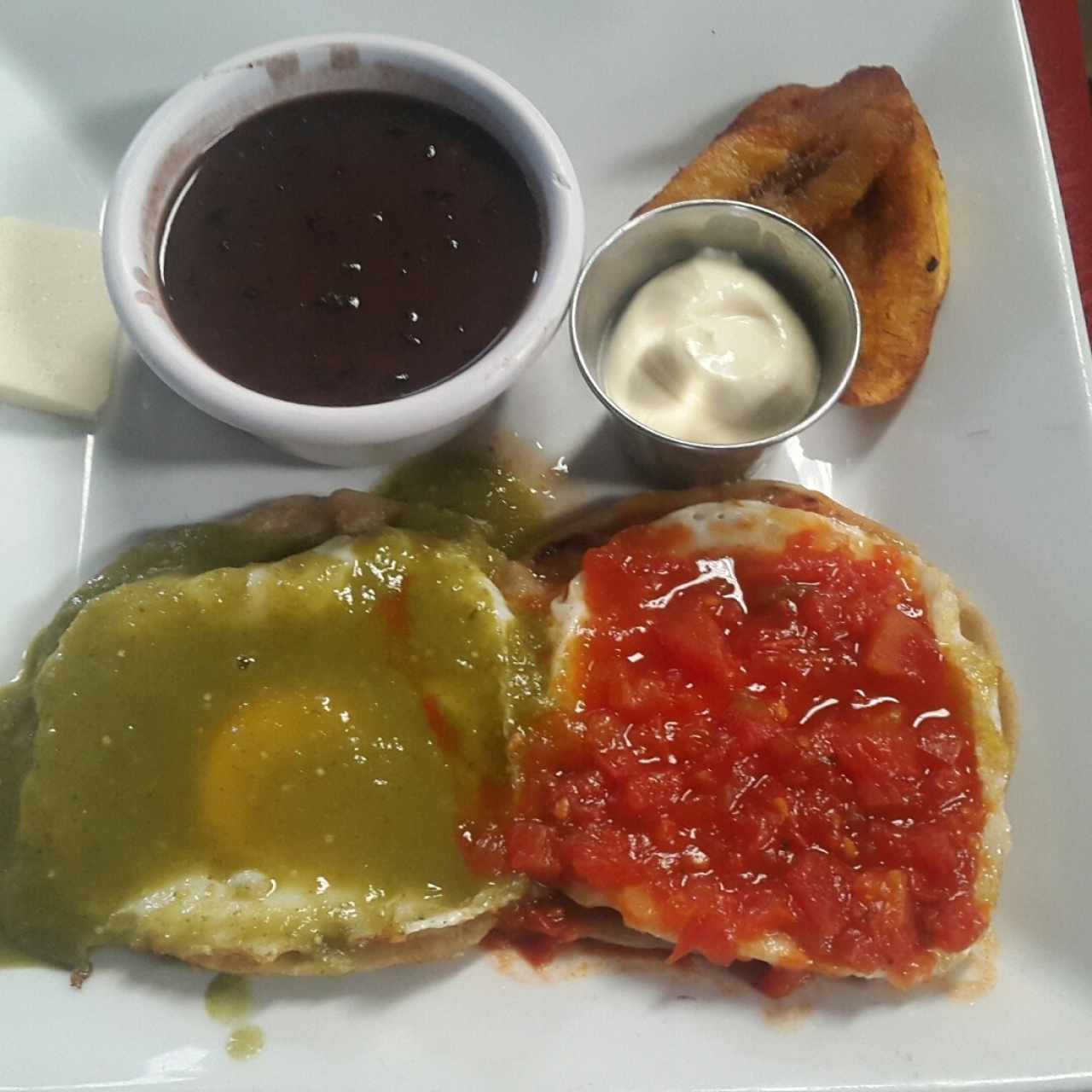 Desayunos - Huevos divorciados