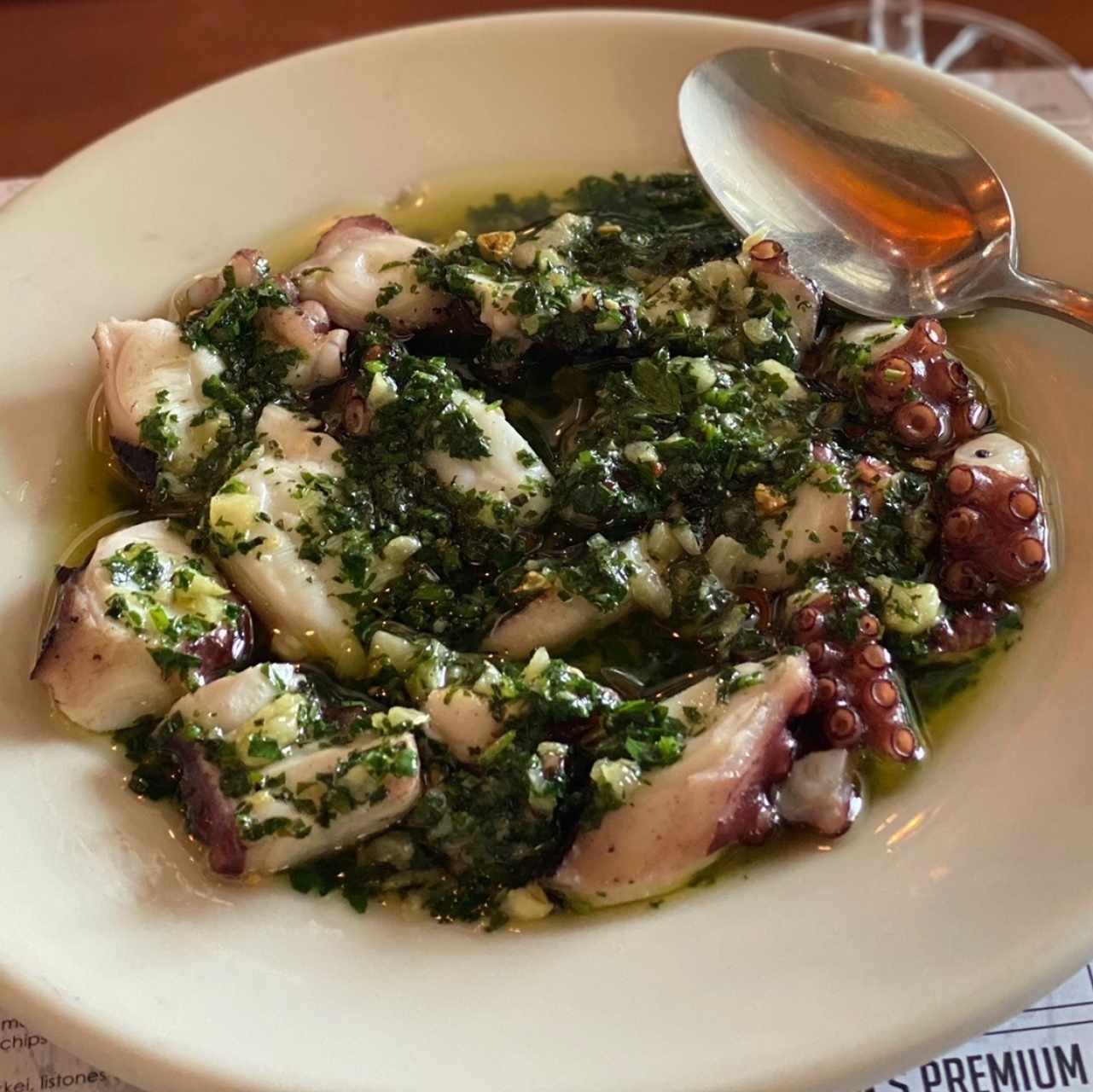 Pulpo al ajillo