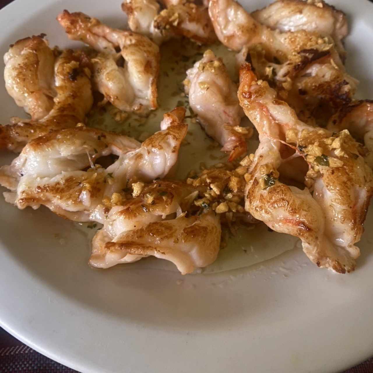Camarones al ajillo