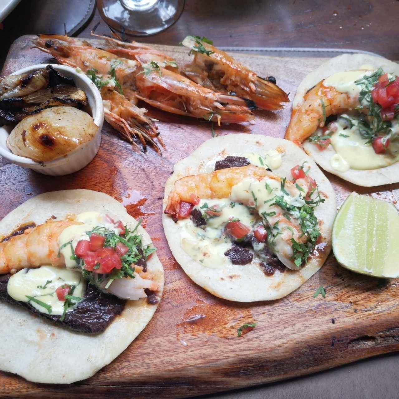 Tacos de camarón jumbo