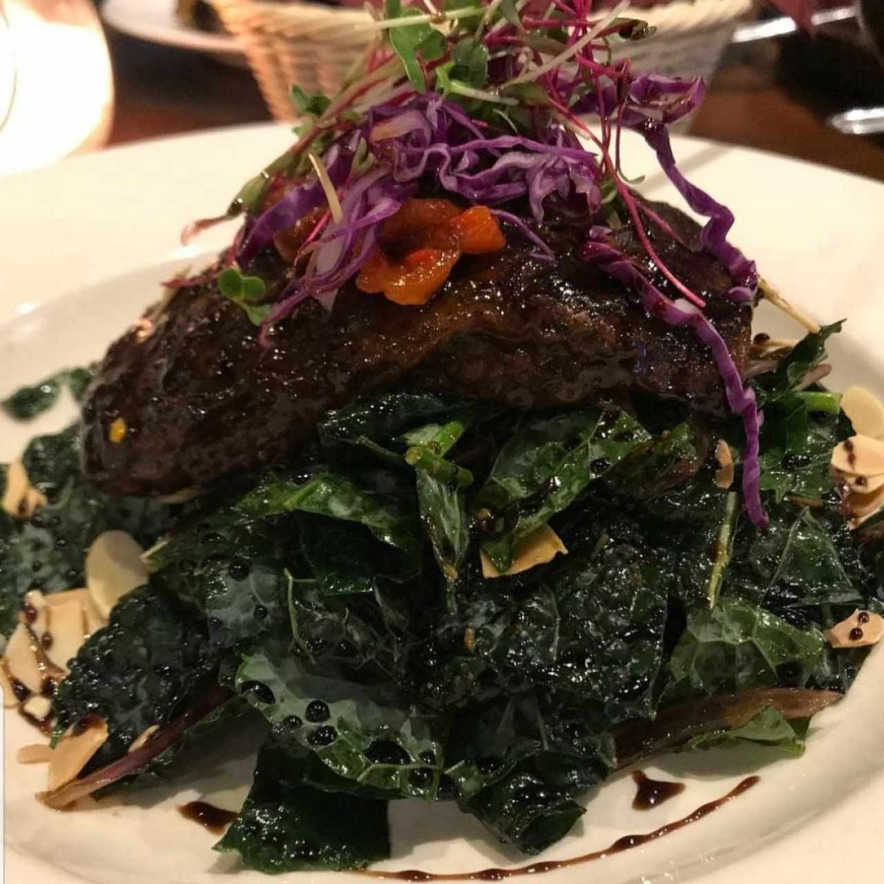 Steak Salad - Entraña Mediterránea