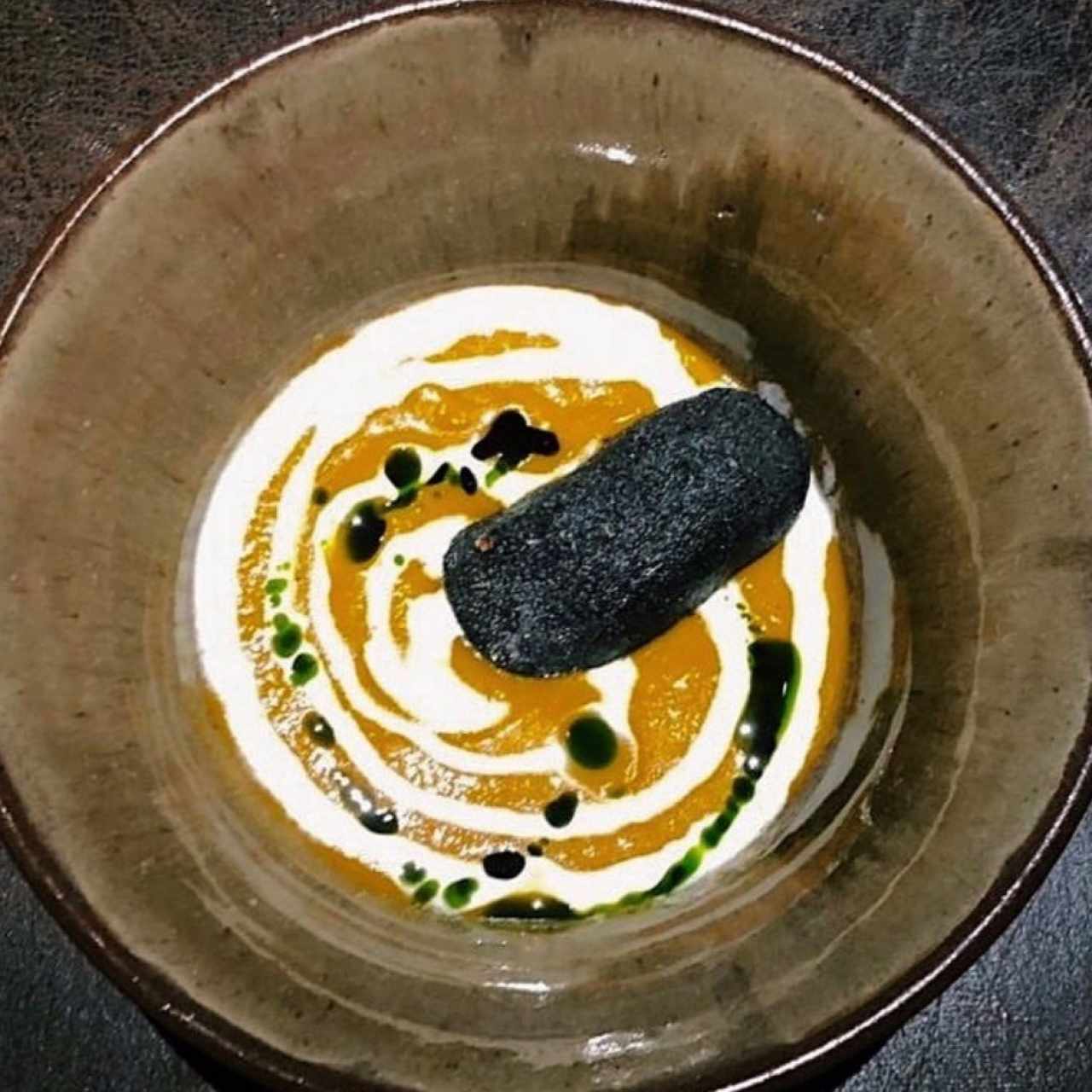 sopa de vegetales con carimañola 