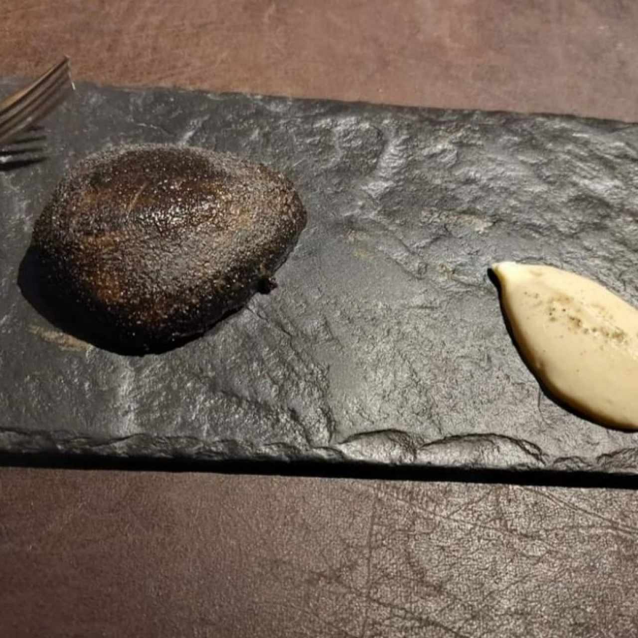 Pelulero con costra de sal negra. 