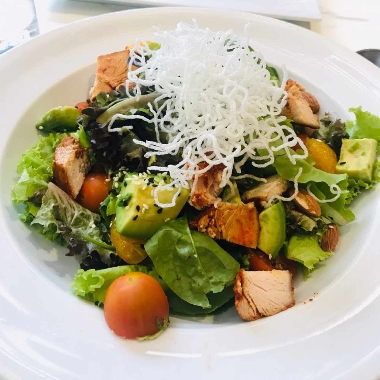 Ensalada de pollo Thai