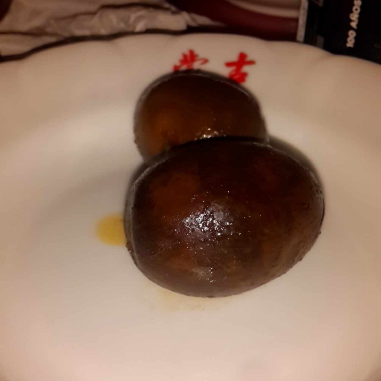 huevo en salsa soya