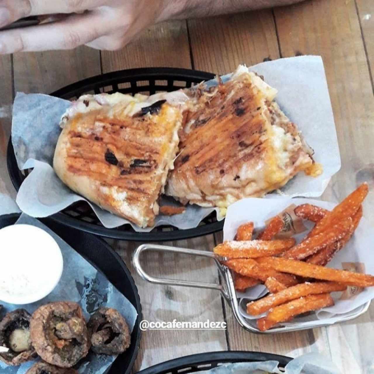 Panini - Brontosaurio