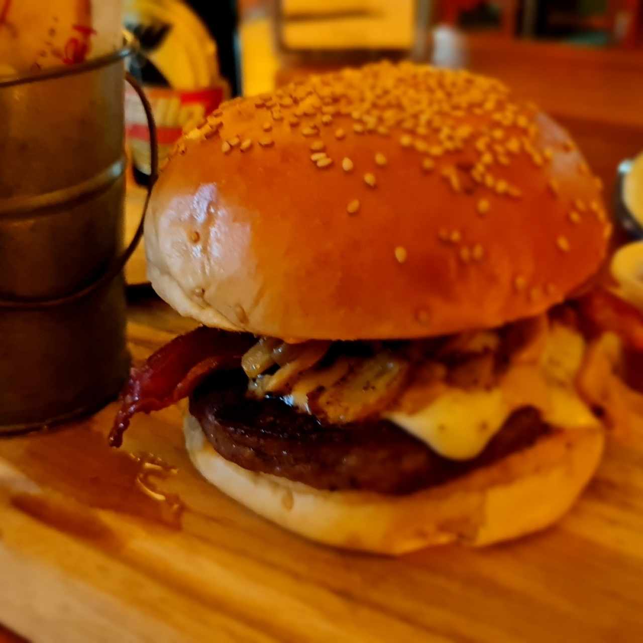 La Playa Burger