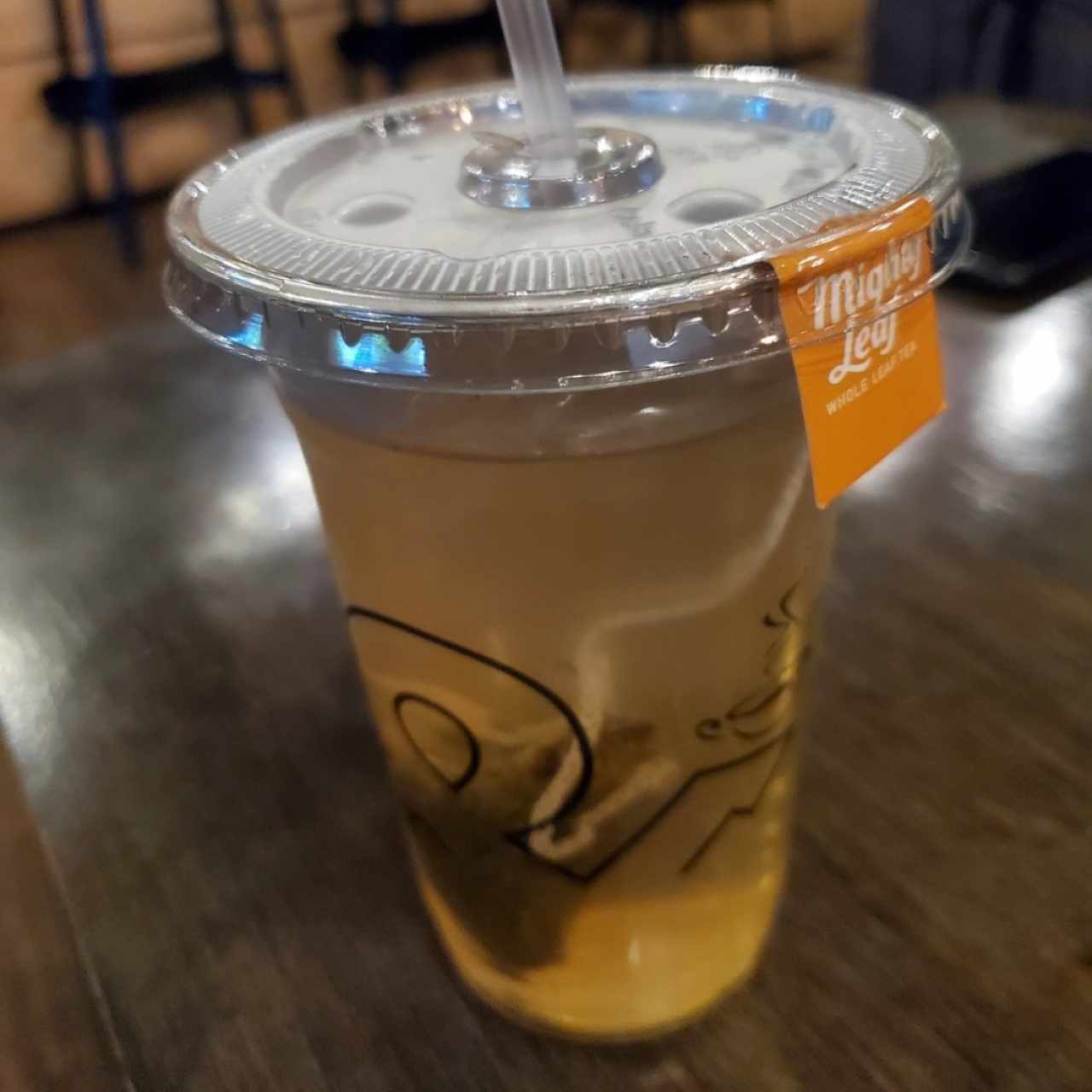 te de menta y limon.