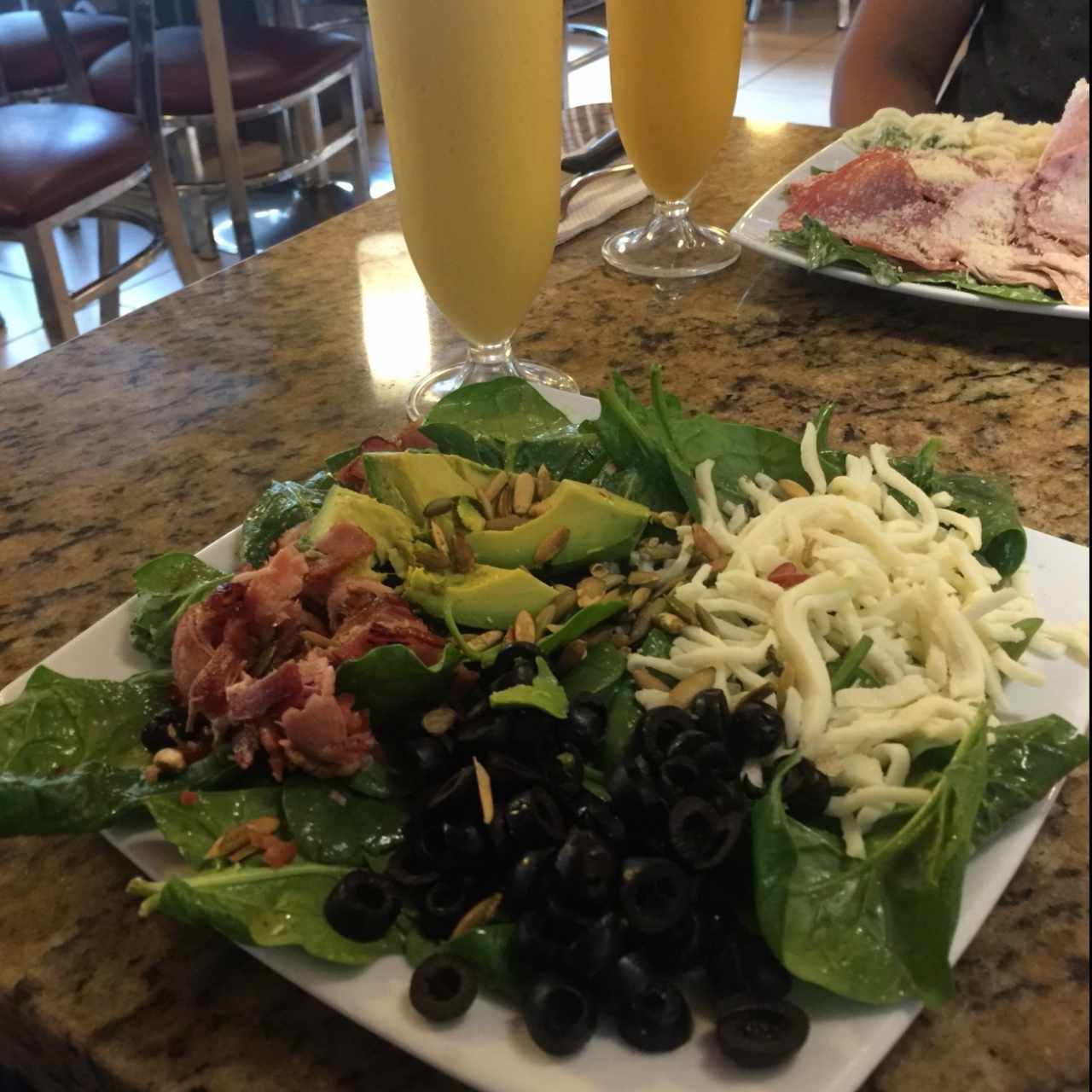 Queso, Tocino y Aguacate