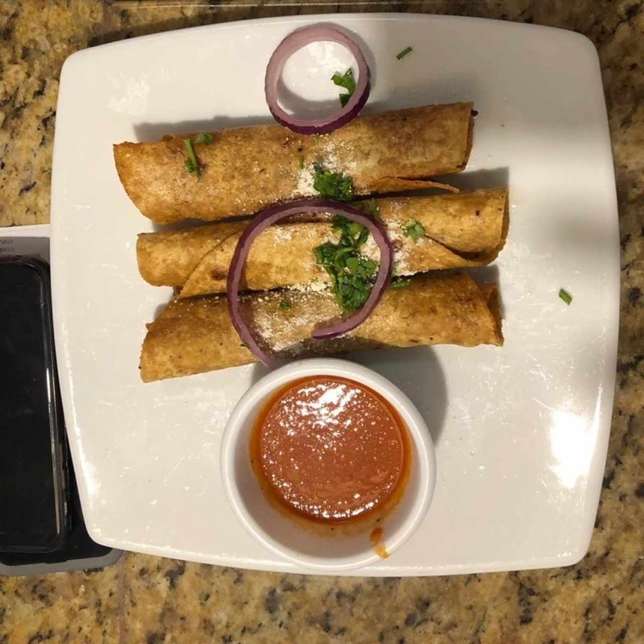 Tacos de Cerdo o Pollo