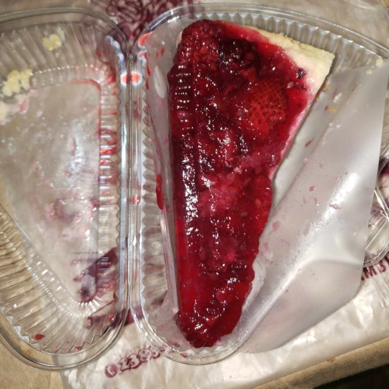 Pie de Quesos y Mermelada de Berries