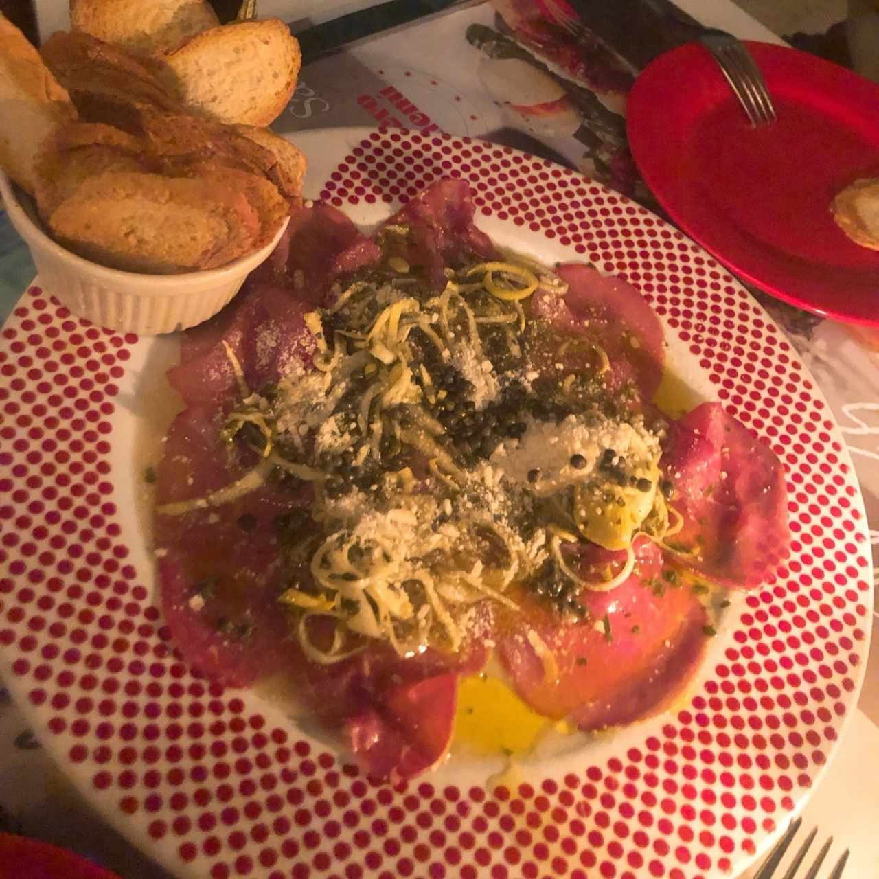 ENTRADAS - Carpaccio de Bresaola