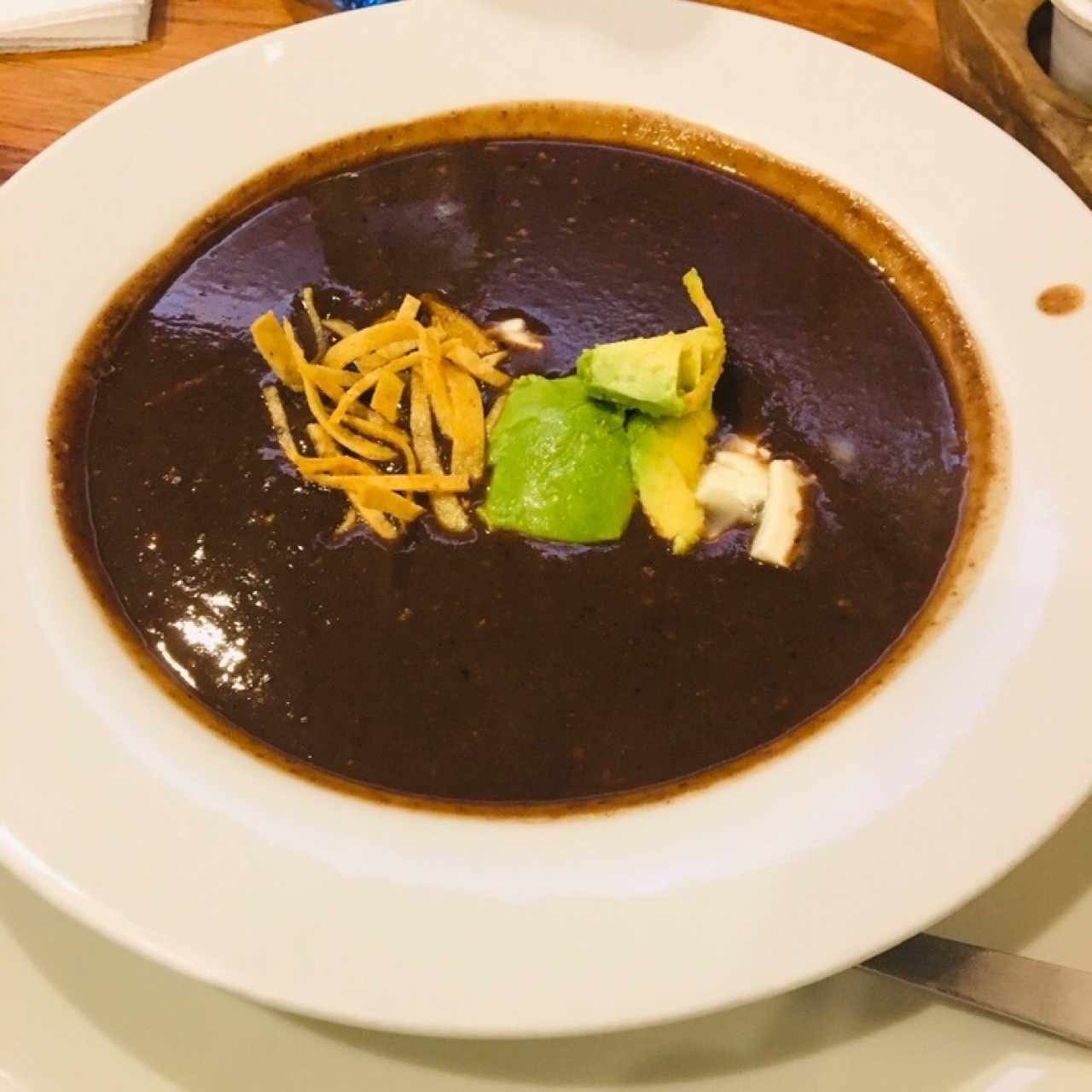 Sopa de Frijol al Albañil