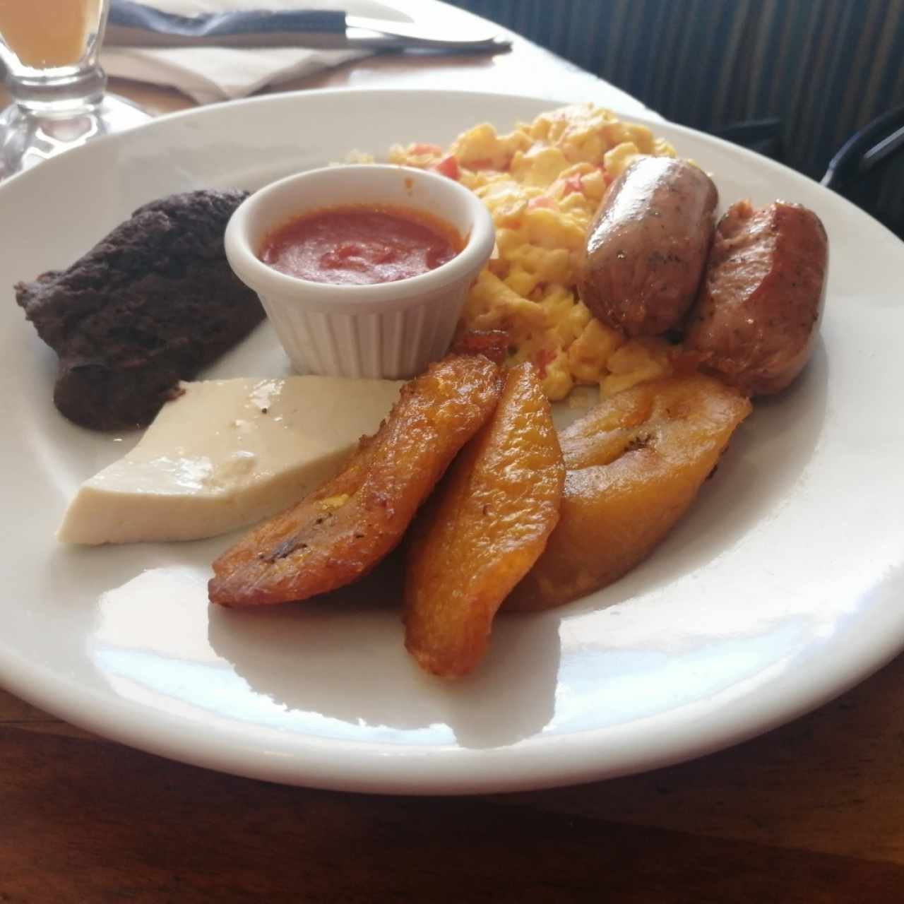 Desayunos Completos - Desayuno Antigüeño